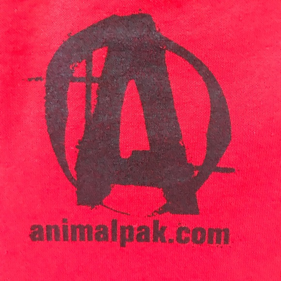 Animal Pak “M-Stak” Iconic Red T-Shirt. Great condition! Size large. - Picture 6 of 8